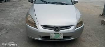 A picture of Honda Accord 2005