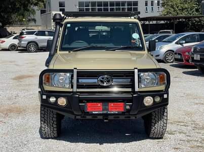 toyota land cruiser