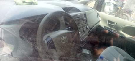 A picture of First body Toyota Sienna