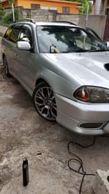 toyota caldina