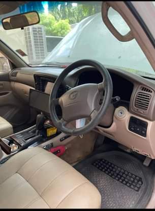 A picture of Landcruiser Vx Engine 2uz