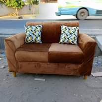 A picture of sofa mpya za kisasa