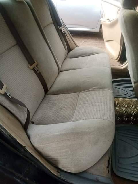 A picture of 2005 Toyota Corolla 21349
