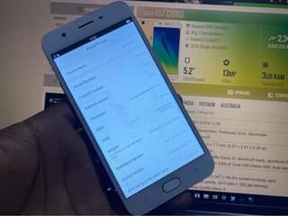 A picture of Oppo A57 2016