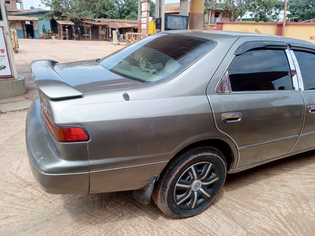 A picture of Toyota Camry Pencil 