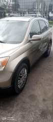 A picture of Honda CR V 2007 model