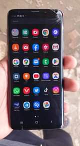 A picture of Samsung s9