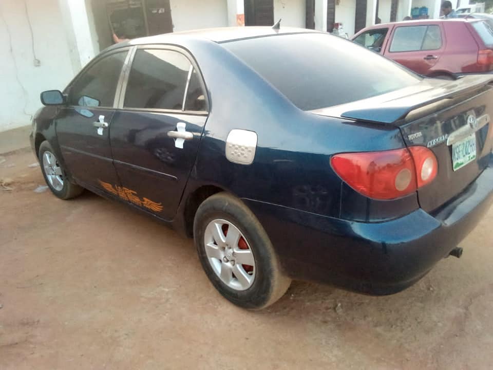 A picture of Toyota Corolla 2004 model