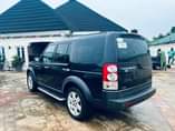 A picture of Brand Land Rover Model LR3 HSE Car in PERFECT condition