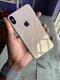 A picture of Iphone Xs max
