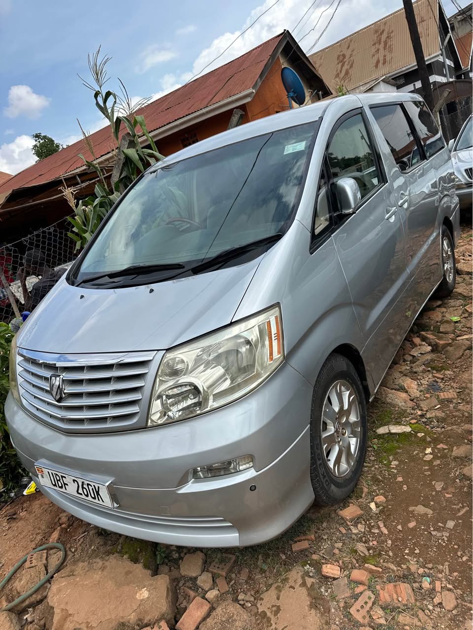 A picture of Toyota Alphard 23m Only