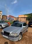 A picture of Mercedes Benz c200