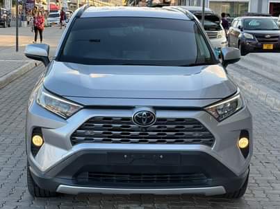 A picture of TOYOTA RAV4 NEW