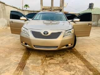 A picture of Used but not registered Toyota Camry 07 model Toks standard