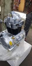 A picture of Engine mpya ya boxer 100 cc ipo kwenye box lake