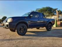 used nissan hardbody