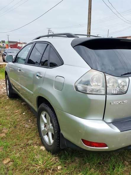 A picture of Lexus rx350 2008 Registered