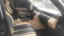 A picture of Range Rover sport