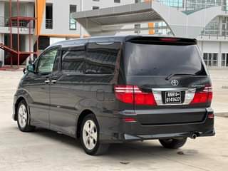 A picture of TOYOTA ALPHARD