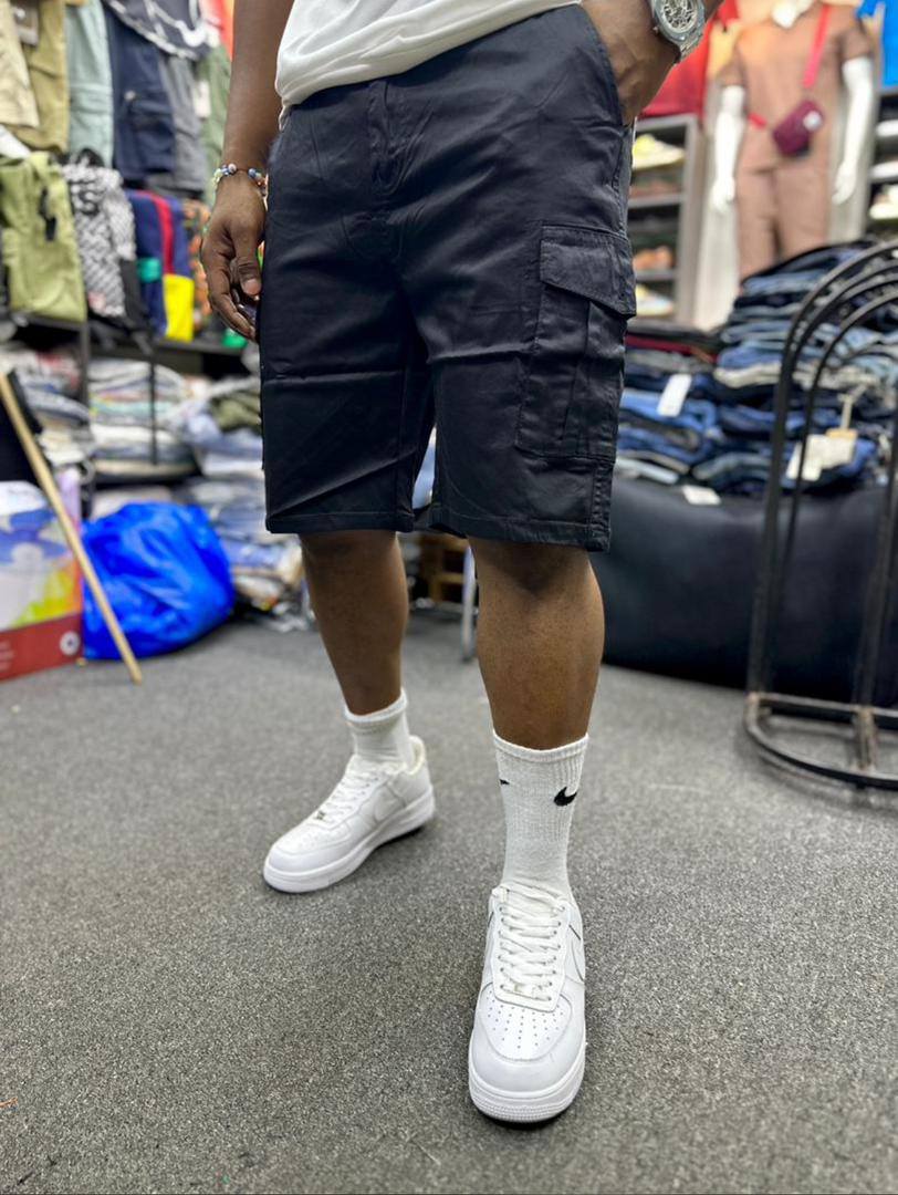 A picture of Khaki shorts