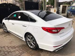 A picture of 2015 Hyundai Sonata 2017 White