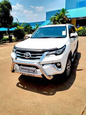 used toyota fortuner