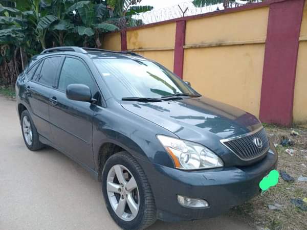 A picture of Lexus Rx 350 Sound engine and gear 7m Uyo Call