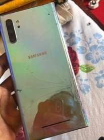A picture of Samsung note10 plus