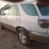 A picture of LEXUS 300