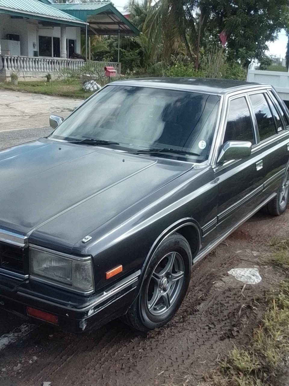 nissan laurel