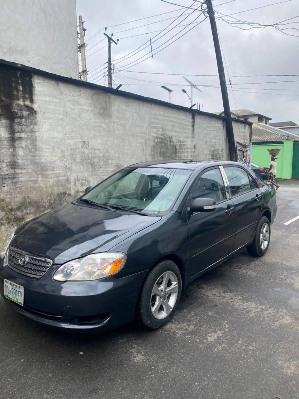 A picture of 2004 Toyota Corolla