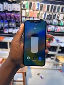 A picture of Iphone x gb64 ram4