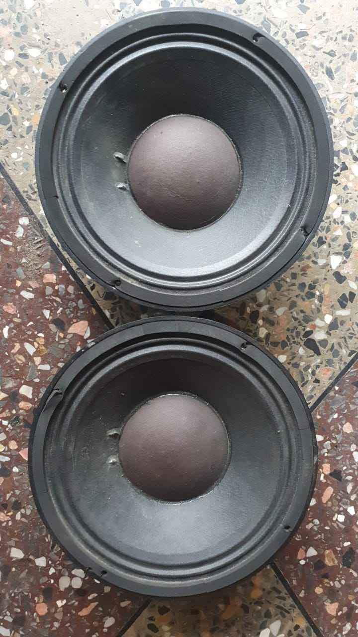 speakers