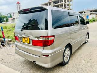 A picture of Toyota alphard
