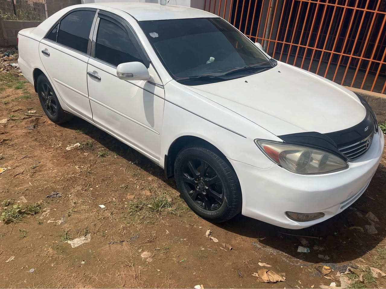 A picture of TOYOTA CAMRY 04 LE
