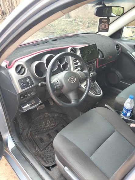A picture of Toyota matrix