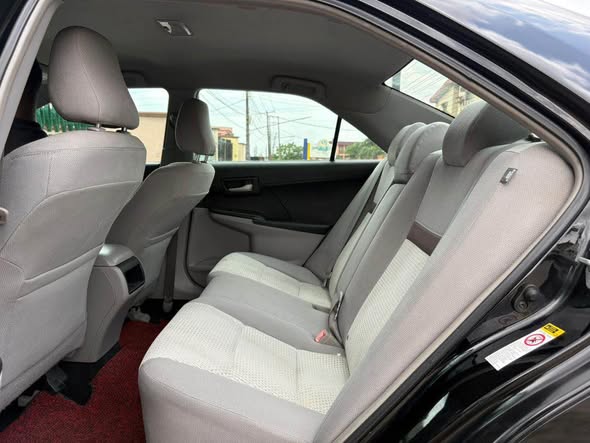 A picture of Toks 2013 Toyota Camry