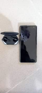 A picture of NATAFUTA SONNY XZ3 ILIYOKUFA MASHINE
