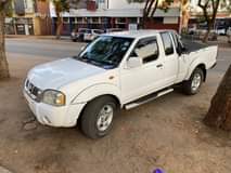 used nissan hardbody