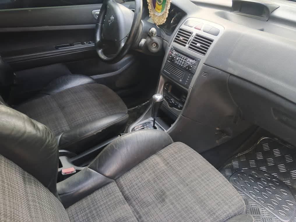 A picture of Vehicle