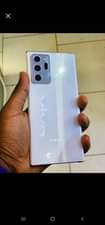 A picture of Samsung note 20 utra