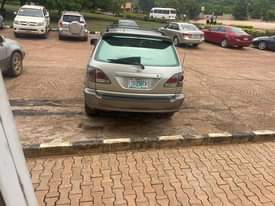 A picture of Lexus RX300