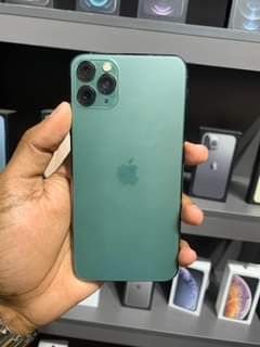 A picture of  Phone 11 Pro Max 256gb Original screen 0709926504 1.800