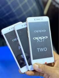 A picture of Oppo A37 4 64 2sim