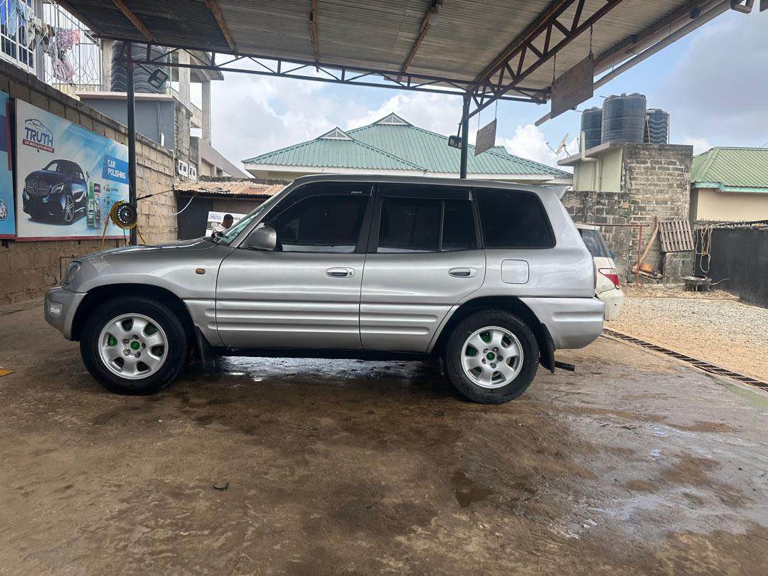A picture of Toyota Rav 4
