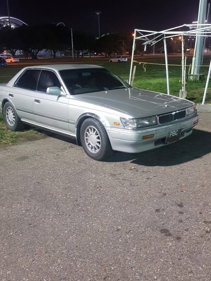 nissan c33