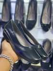 A picture of Pumps school shoes