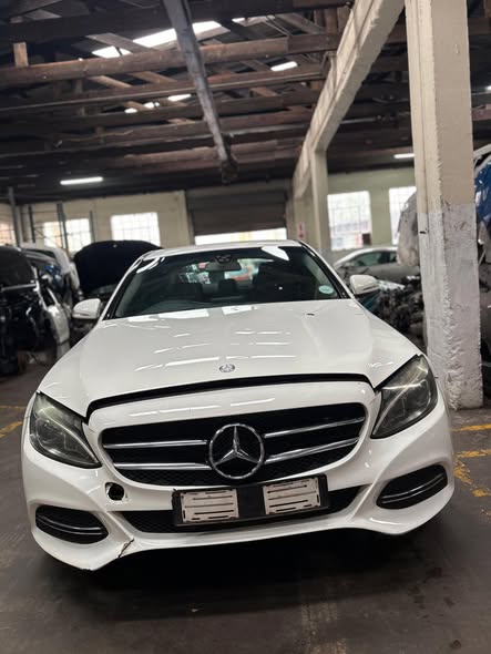 mercedes benz w205