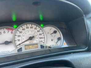 A picture of Omg very cleanThis is super clean Toyota Corolla 2008 model
