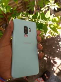 A picture of SAMSUNG S9PLUS GB 64 RAM 4